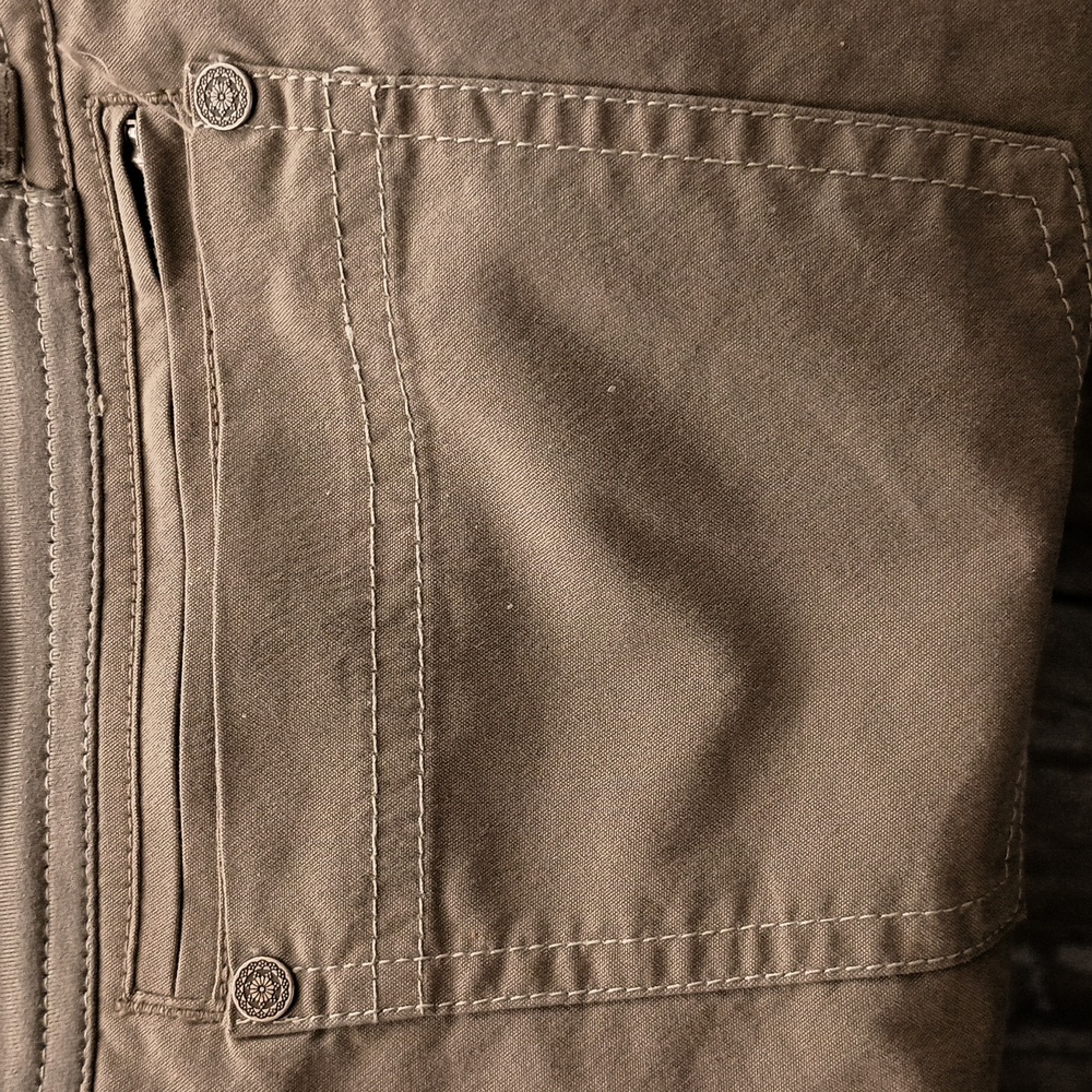 Kuhl light olive green size 14 hiking pants - Picture 6 of 8